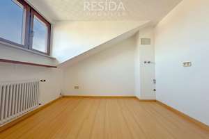 Provisionsfrei: Großzügiges Haus in begehrter Killesberglage mit sonnigem Südgarten – Die vollständige Adresse der Immobilie erhältst du vom Anbieter., 70192 An der Burg, Stuttgart – Vorschaubild 34