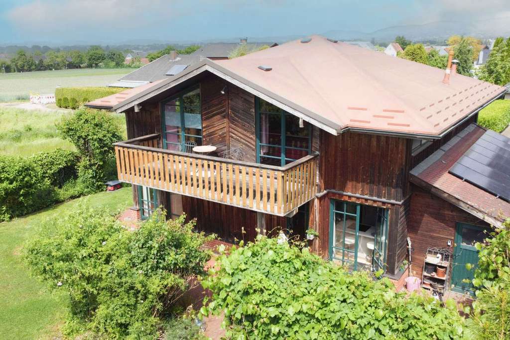 Traumhaus am Feldrand: 6 Zimmer,Sauna und Idyllischem Garten in Bad Oeynhausen-Eidinghausen