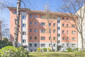 VERMIETETE ERSTKLASSIGE 2 ZIMMER WOHNUNG MIT BALKON IN BESTER LAGE DICHT KU'DAMM – Die vollständige Adresse der Immobilie erhältst du vom Anbieter., 14193 Schmargendorf, Berlin – Vorschaubild 2