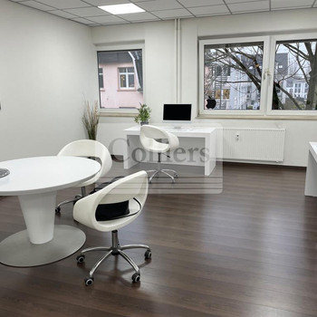 Ausbau nach Mieterwunsch - Büroflächen in WI-Erbenheim