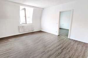 Sehr schöne 4-Zimmer Altbauwohnung (ca. 90qm) im Herzen Nürnbergs – Eberhardshofstraße 2, 90429 Gostenhof, Nürnberg – Vorschaubild 9