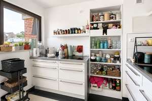 Hochwertige 2,5-Zimmer-Wohnung mit großer Dachterrasse in Köln-Junkersdorf – Am Schulberg 9, 50858 Junkersdorf, Köln – Vorschaubild 7