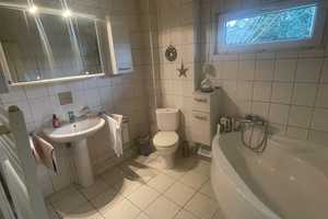 BS-Schapen, s ruhige Lage, Bungalow m. Satteldach, 130m²-Wfl+30m² Hobbyr, 5-6 Zi, EBK, Kamin, 1 Gara – Braunschweig – Vorschaubild 10