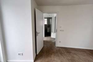 Großzügiges Neubau Einfamilienhaus mit ca. 160 m² auf drei Ebenen in Berlin Rudow – Die vollständige Adresse der Immobilie erhältst du vom Anbieter., 12487 Johannisthal, Berlin – Vorschaubild 24