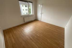 Frisch renovierte 2,5 Zimmer-Wohnung mit Duschbad und separatem WC – 23560 Sankt Jürgen, Lübeck – Vorschaubild 19