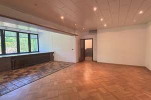 EFH mit ausgebauter Nutzfläche im Souterrain und 2 Garagen – Die vollständige Adresse der Immobilie erhältst du vom Anbieter., 47803 Inrath/Kliedbruch, Krefeld – Vorschaubild 5