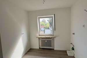 Helle, renovierte 4-Zimmer-Wohnung mit großem Südbalkon in Dortmund-Aplerbeck – 44287 Aplerbeck (Ortsteil), Dortmund – Vorschaubild 10