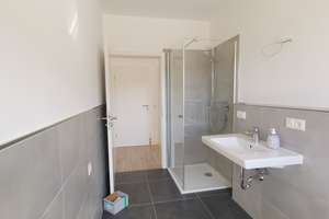 Top modern mit EBK, XL-Balkon & Wärmepumpe: Wunderschöne 3-Zimmer-Wohnung in Selters (Taunus) – Die vollständige Adresse der Immobilie erhältst du vom Anbieter., 65618 Selters (Taunus) – Vorschaubild 10