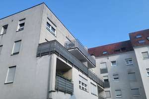 +++Senden-Mitte, 
super 4-Zi.-ETW, 
88,5 m² Wfl., 
EBK, großer Balkon,
TG u. oberird. Stpl.+++ – Die vollständige Adresse der Immobilie erhältst du vom Anbieter., 89250 Senden – Vorschaubild 2