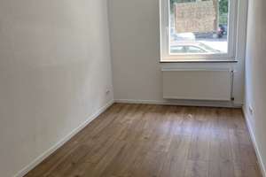 3-Zimmer-Wohnung mit Balkon in Uni Nähe – Kronprinzenallee 188, 42119 Elberfeld, Wuppertal – Vorschaubild 4