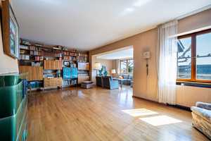 Charmante Villa aus den 50ern – Neckar-Odenwald-Kreis – Vorschaubild 4