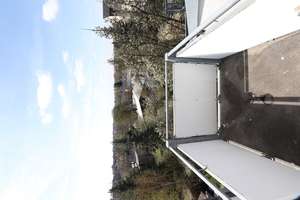ERSTBEZUG - 5 RÄUME - 2 BALKONE - EBERSDORF