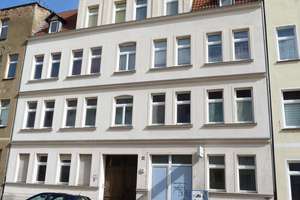 2 Raum Wohnung - 2 Minuten bis zur UNI