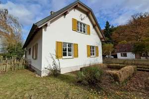 Freistehendes Wohnhaus mit viel Platz in Alleinlage  zu vermieten – Die vollständige Adresse der Immobilie erhältst du vom Anbieter., 88319 Aitrach – Vorschaubild 3