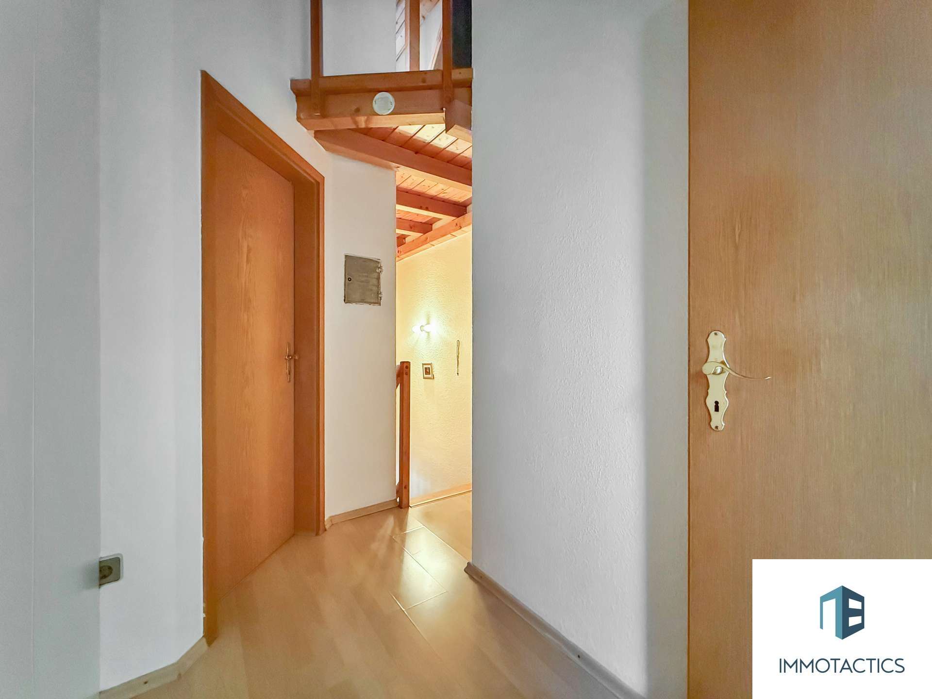 Immobilie in Wöllstein - Ihr neues Zuhause: 4-Zimmer-Maisonette mit Balkon, 2 Bädern & Tiefgarage in Wöllstein - Bild 3