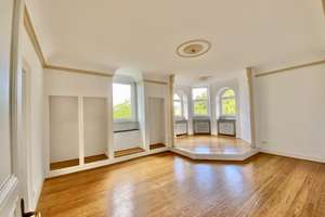 EVERNEST: Spacious 6-Room Condo with Balcony in Historic Building – Wiesbaden southeast – Die vollständige Adresse der Immobilie erhältst du vom Anbieter., 65195 Südost, Wiesbaden – Vorschaubild 6