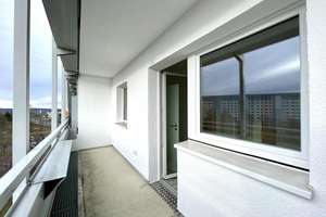 2-Raumwohnung mit schöner Aussicht aus 10. Etage – Bruno-Granz-Straße 44, 9122 Morgenleite, Chemnitz – Vorschaubild 10