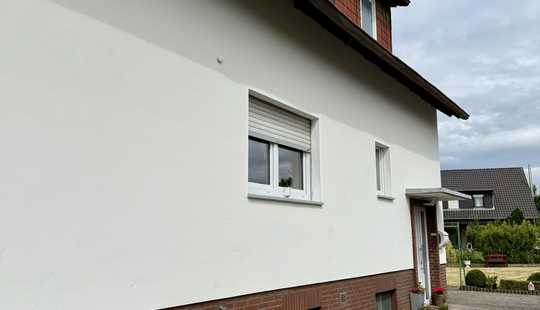 Bild von Renoviertes 2-Familienhaus in gefragter Wohnlage mit großzügigem Grundstück!