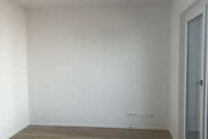 Erstbezug! Exklusive 2-Zimmer-Panoramawohnung mit Rundum-Balkon, EBK, TG-Stell – Bezug ab 01.12.2025 – Hermine-von-Parish-Straße 43, 81245 Neupasing, München – Vorschaubild 2
