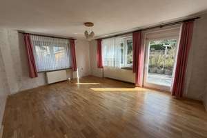 Zwei Wohneinheiten auf 1.800 m² Grundstück – Wohnen, Vermieten oder Zusammenlegen – Die vollständige Adresse der Immobilie erhältst du vom Anbieter., 99834 Wolfsburg-Unkeroda – Vorschaubild 5