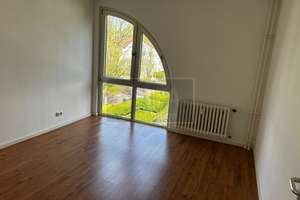 Sofort bezugsfrei: Attraktive Etagenwohnung mit Balkon in der Pfarrsiedlung – Die vollständige Adresse der Immobilie erhältst du vom Anbieter., 12355 Rudow, Berlin – Vorschaubild 2
