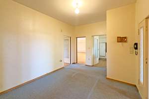 Großzügiges Einfamilienhaus auf einem Traumgrundstück mit Pool, Garage & Platz für die ganze Familie – Birnhornweg 11, 12107 Mariendorf, Berlin – Vorschaubild 11