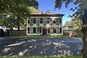 Historische Villa von 1820 - ein Refugium  mit Geschichte im Rechtsrheinnischen der Domstadt