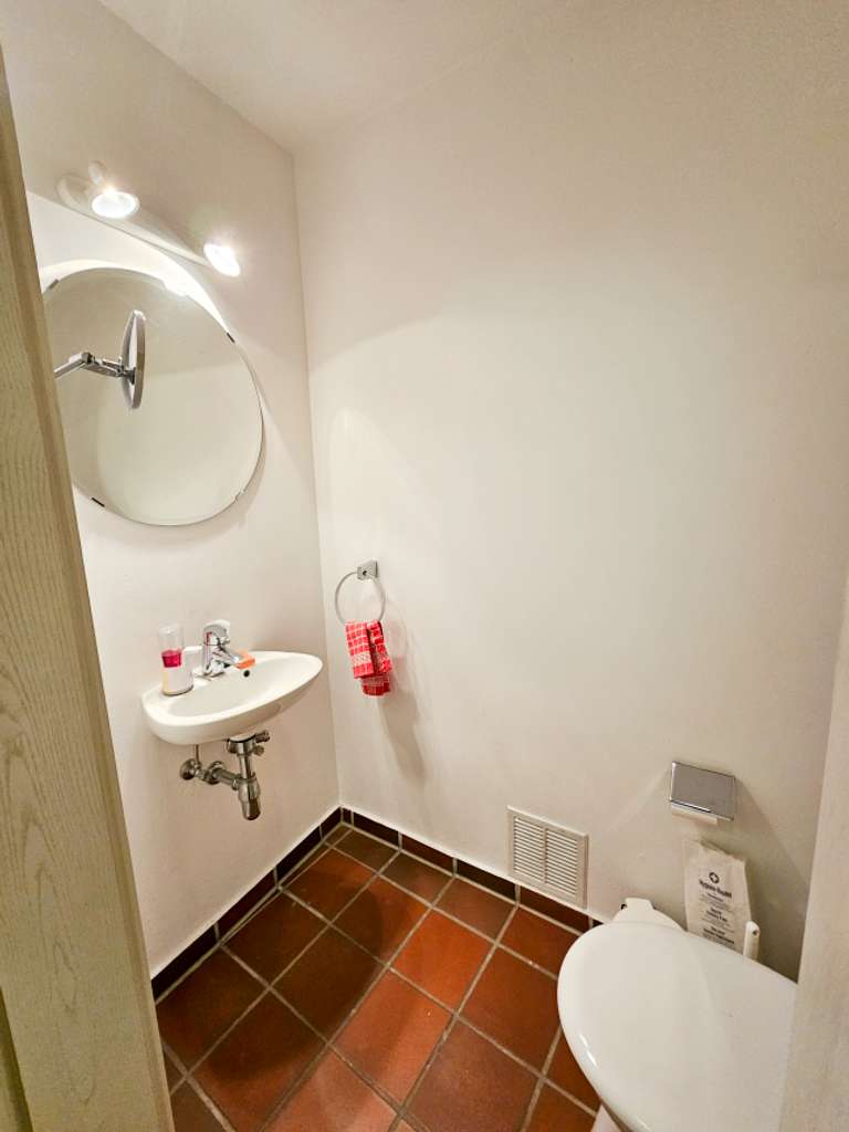 Immobilie in Rheda-Wiedenbrück - Historisches Wohnen mit Potenzial
***4272 G Fachwerkhaus in Rheda - Bild 4