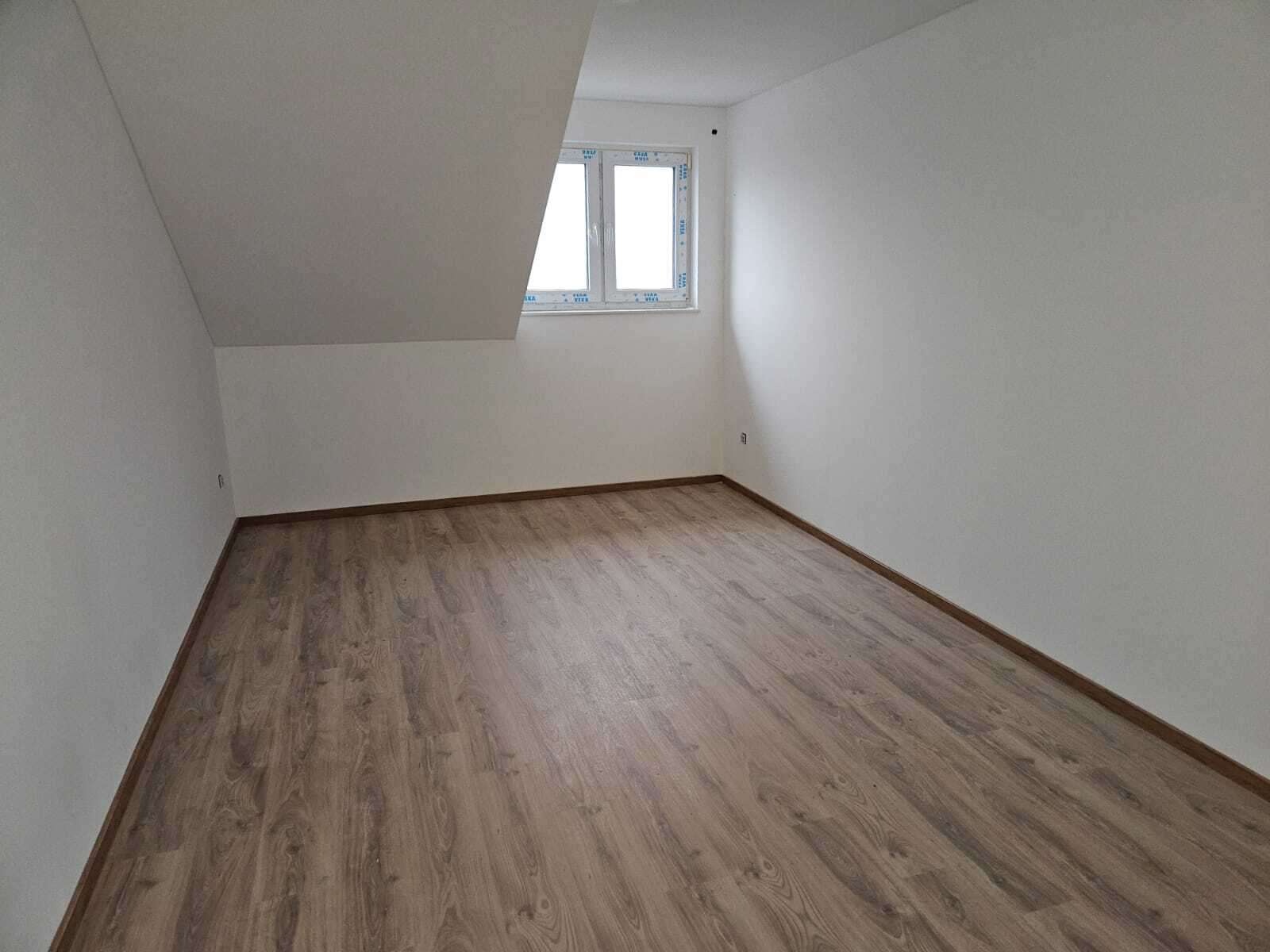 Immobilie in Uchte - RESERVEIRT NEUBAU DHH  5 ZKB mit Carport in Uchte*** Erstbezug - Bild 0