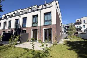NEUBAU: 2-Zimmer-Wohnung mit zwei Sonnenterrassen und EBK 