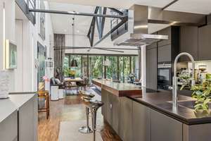 Modernes Luxus-Loft mit beeindruckender Raumhöhe – Die vollständige Adresse der Immobilie erhältst du vom Anbieter., 45136 Bergerhausen, Essen – Vorschaubild 3