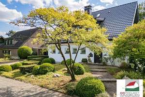 Stilvolle Stadtwald - Villa in Bestlage – Die vollständige Adresse der Immobilie erhältst du vom Anbieter., 47803 Inrath/Kliedbruch, Krefeld – Vorschaubild 1