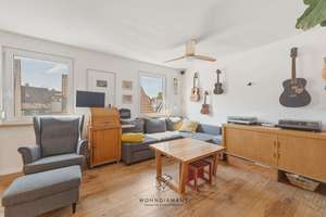 Stilvoll sanierte 4,5-Zimmer-Maisonettewohnung mit Balkon & zwei Tageslichtbädern 🏡✨