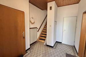 Geräumiges EFH mit Garten, Garage, Küche * DG-Ausbaureserve – Hackhausen 117, 41363 Jüchen – Vorschaubild 2