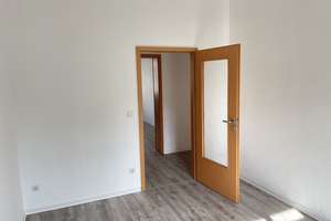 Kompakte 4-Zimmer-Wohnung mit Balkon – 39108 Stadtfeld Ost, Magdeburg – Vorschaubild 9
