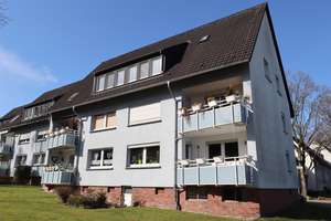 Charmante 4 Zimmer Dachgeschosswohnung – Die vollständige Adresse der Immobilie erhältst du vom Anbieter., 45289 Burgaltendorf, Essen – Vorschaubild 1