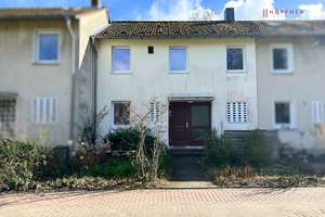 Familienfreundliches Reihenmittelhaus mit Süd-Terrasse und Garten & Balkon im naturnahen Altenholz