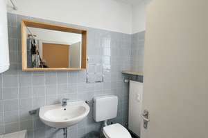 Geschmackvolle 2,5-Raum-Wohnung in Erlangen – Gebbertstraße 16, 91052 Stubenloh, Erlangen – Vorschaubild 7