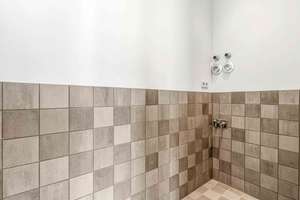 Architektur-Highlight am Mauerstreifen: Balkone, Sichtbeton, Privatsphäre & Weitblick – Die vollständige Adresse der Immobilie erhältst du vom Anbieter., 10435 Mitte (Ortsteil), Berlin – Vorschaubild 43