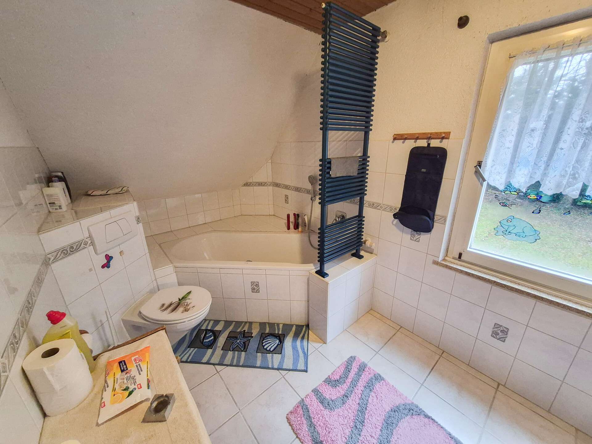 Immobilie in Dierdorf - Geräumiges Wohnhaus in bevorzugter Wohnlage von Dierdorf zu verkaufen! - Bild 2