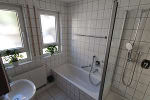 Schöne Drei-Zimmer-Wohnung mit Terrasse und Garten in guter Lage von Stuttgart Vaihingen – Die vollständige Adresse der Immobilie erhältst du vom Anbieter., 70563 Heerstraße, Stuttgart – Vorschaubild 12