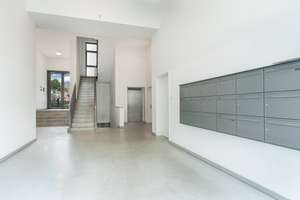 Urbaner Loft-Charakter am Wasser – architekturpreisgekröntes Wohnen im Osthafen – 60314 Ostend, Frankfurt am Main – Vorschaubild 14
