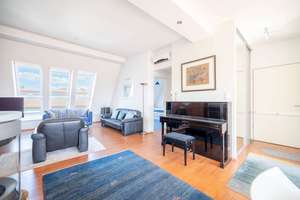 ⭐️ Einzigartiges Penthouse im Prenzlauer Berg – 4,5 Zi., Kamin, Lift, Klima, Sauna & TG-Stellplatz – Die vollständige Adresse der Immobilie erhältst du vom Anbieter., 10439 Prenzlauer Berg, Berlin – Vorschaubild 8