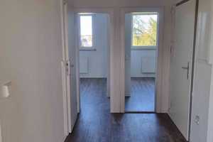 Sonnige 3-Raumwohnung mit Balkon und Badewanne! – Jessener Str. 25, 1257 Dresden – Vorschaubild 11