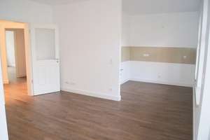 Die ist es! + Parkett + Fußbodenheizung + Lift + ruhige Lage + Wanne & Dusche + 10m² Balkon – Schönbachstraße 89, 4299 Stötteritz, Leipzig – Vorschaubild 3