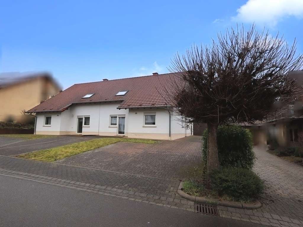 Immobilie in Niederstaufenbach - Ein Zuhause mit Stil und Qualität - Bild 1