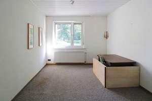 MFH mit 3 Einheiten und Top-Lage zur flexiblen Nutzung in Bad Schmiedeberg – Die vollständige Adresse der Immobilie erhältst du vom Anbieter., 6905 Bad Schmiedeberg – Vorschaubild 7