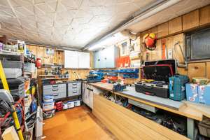 Property thumbnail 13