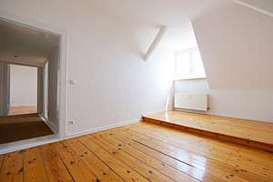 ERSTKLASSIGER STUCKALTBAU AM KURFÜRSTENDAMM + BALKON  + LIFT + 3 BÄDER + EBK + 4 METER DECKENHÖHE + – MARKGRAF-ALBRECHT-STR. 14, 10711 Halensee, Berlin – Vorschaubild 15