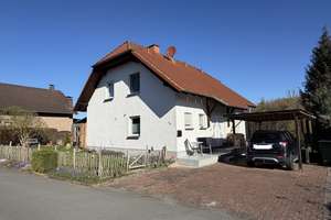 Gepflegtes Einfamilienhaus am Ortsrand von Herlinghausen – Die vollständige Adresse der Immobilie erhältst du vom Anbieter., 34414 Warburg – Vorschaubild 1